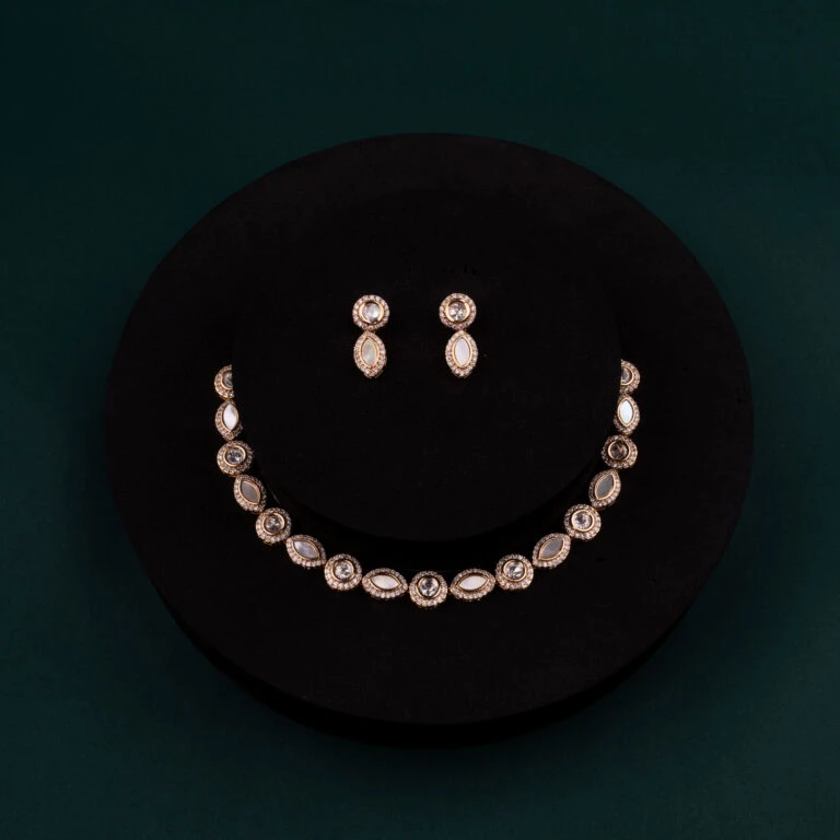 Kundan Necklace Set
