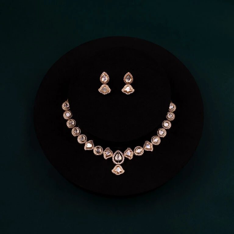 Kundan Necklace Set